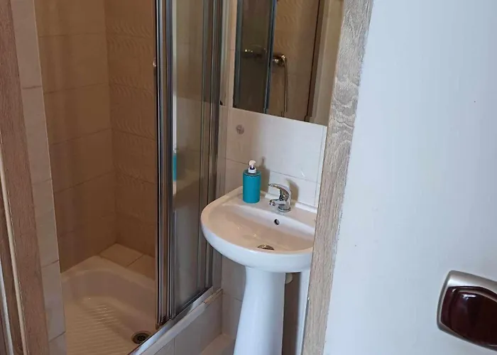 Homestay Carmen Dzielnica Uzdrowiskowa 400 M Od Mola *