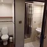 Carmen Dzielnica Uzdrowiskowa 400 M Od Mola Δωμάτια σε οικογενειακή κατοικία Kołobrzeg