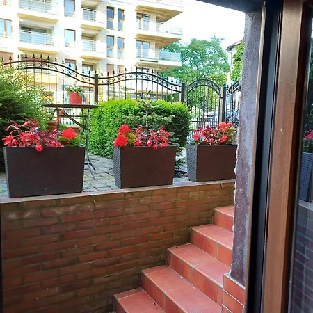 Carmen Dzielnica Uzdrowiskowa 400 M Od Mola Habitación en casa particular Kołobrzeg