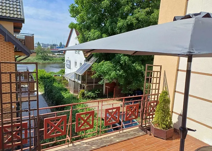 Carmen Kwatera prywatna *